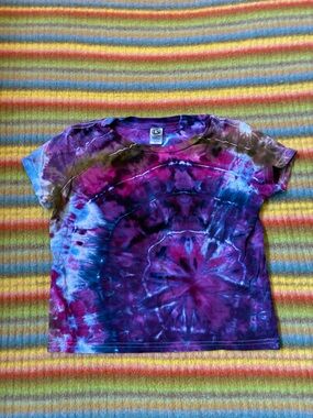 Blank NYC Multicolor Tie-Dye Crop Top in Purple & Blue